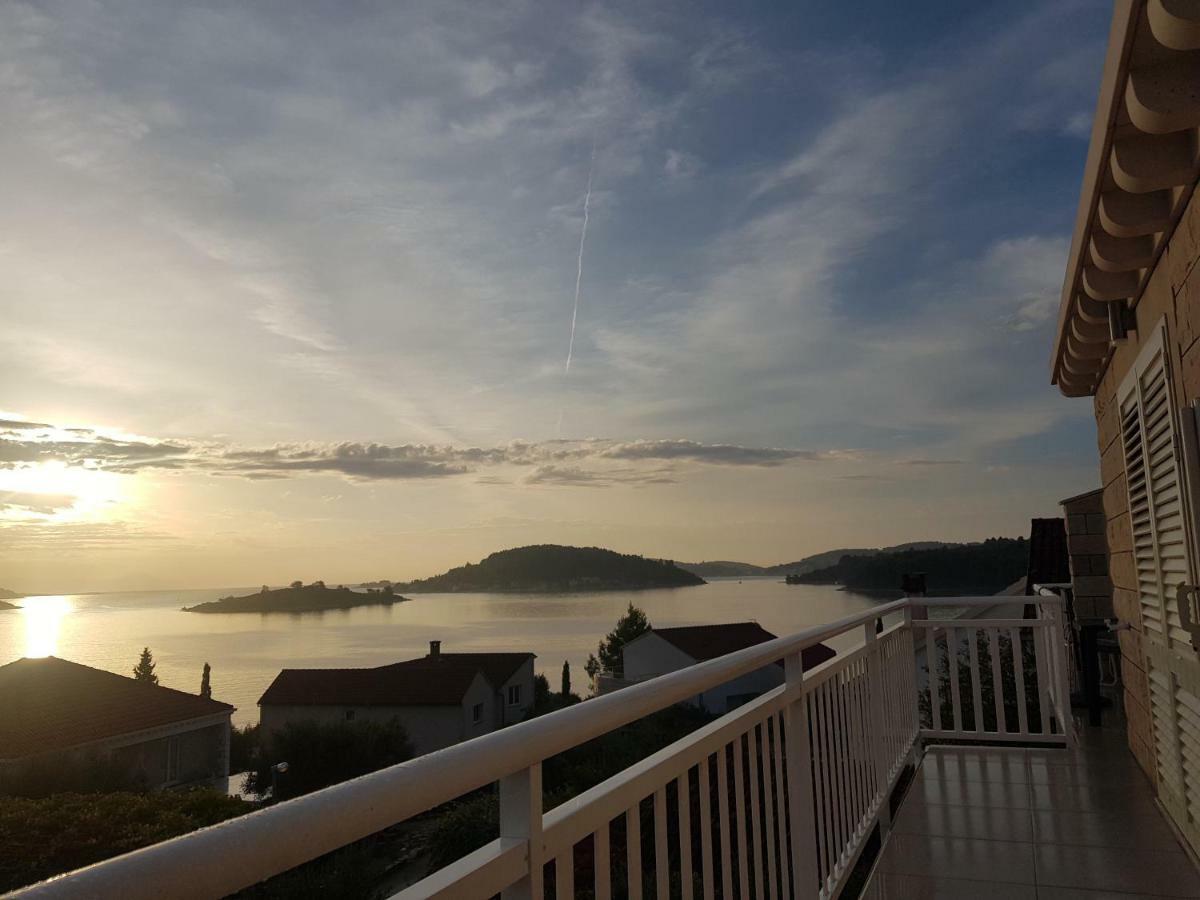 Seaview And Relax Διαμέρισμα Λομπάρδα Εξωτερικό φωτογραφία